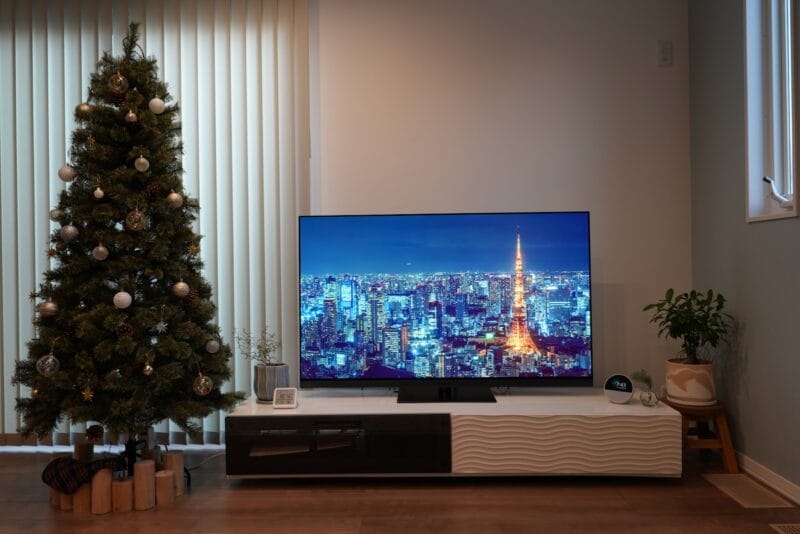 REGZA 55X9900N サウンドバーなしでもスッキリしたテレビ周り