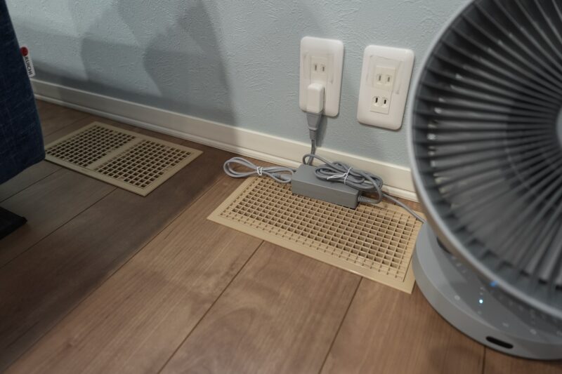 セキスイハイム快適エアリーの床ガラリ（吹き出し口）