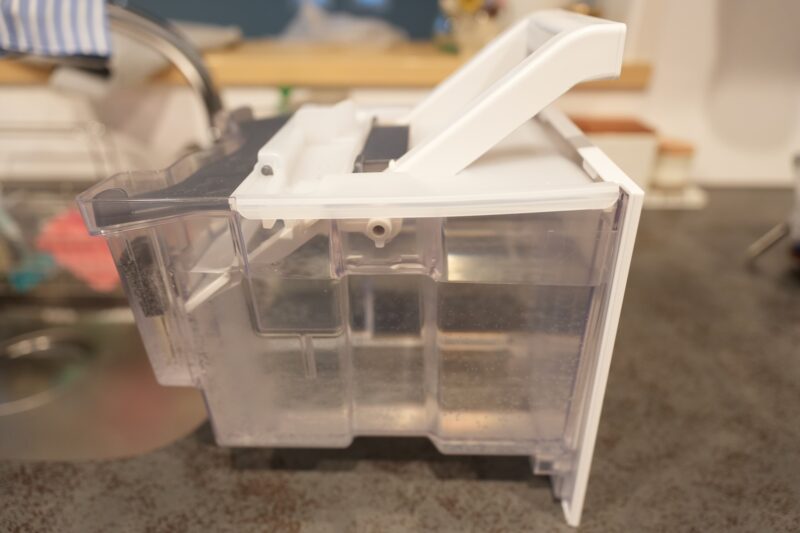 シャープCV-T190の満水になった排水タンク